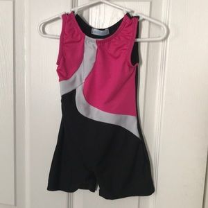 Gymnastics Leotard Black Pink and White 3T